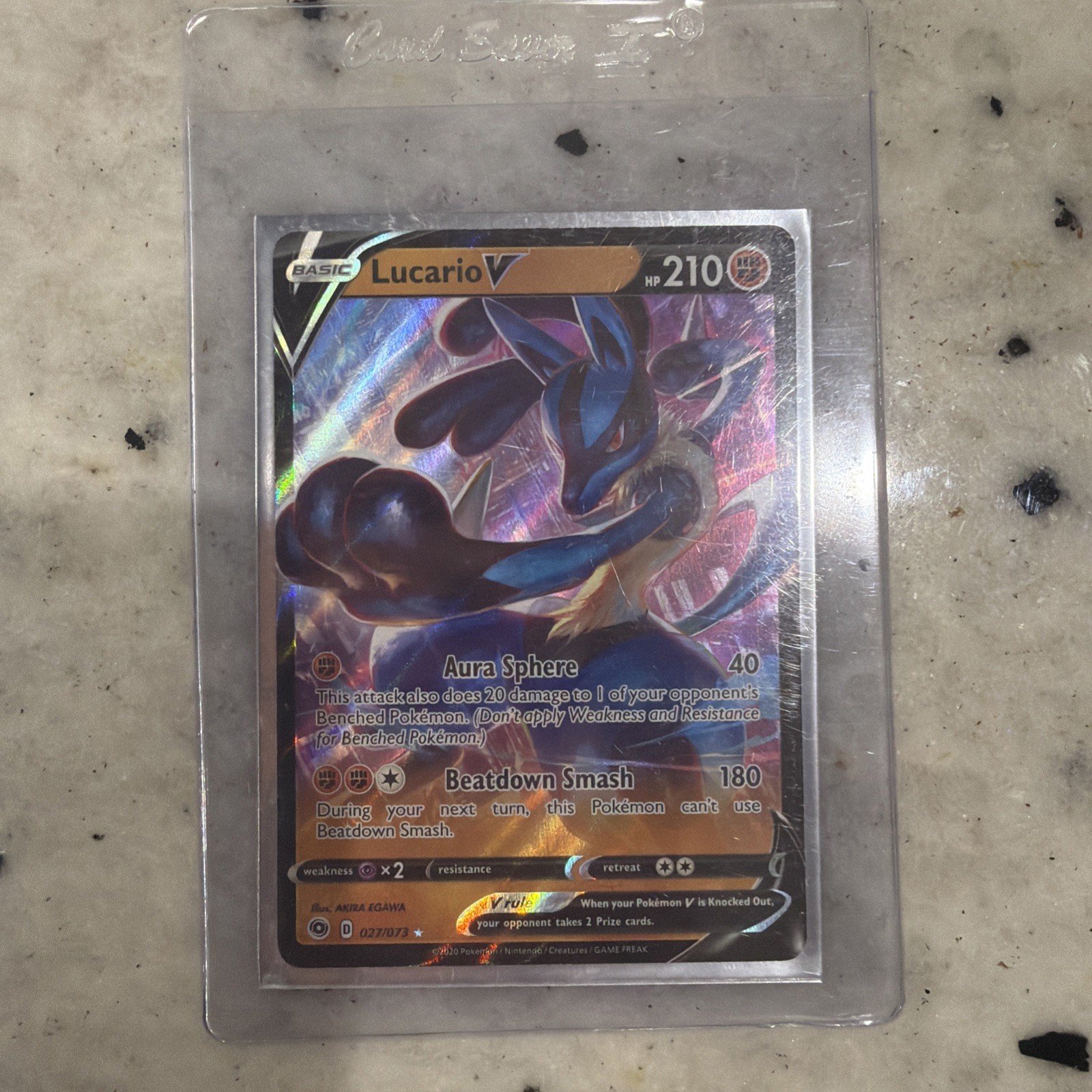 Lucario V 27/73 Champions Path Holo
