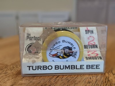 Vintage Turbo Bumble Bee Yoyo Playmaxx Translucent Box 1998 RARE