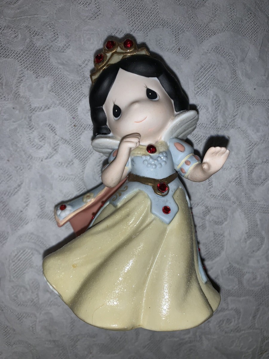 Precious Moments Disney Snow White Put A Little Sparkle In Your Heart 124007