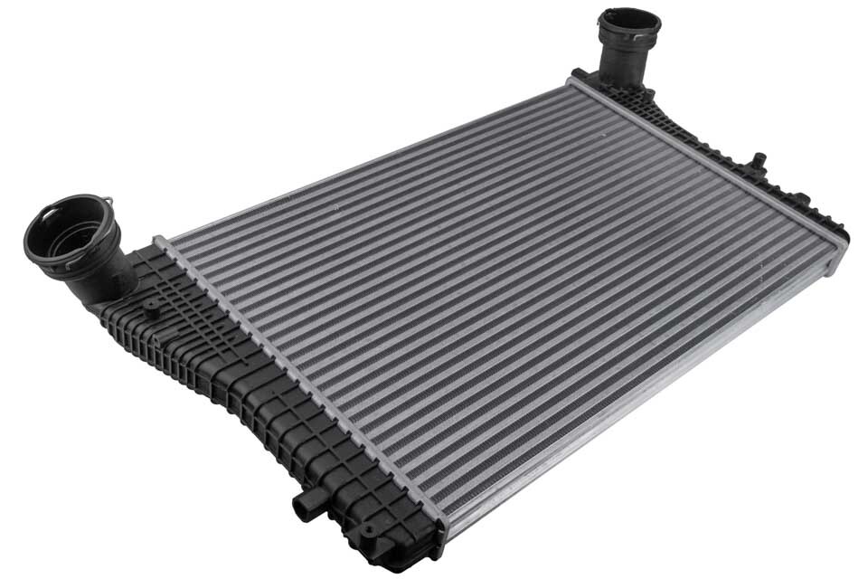 Radiateur échangeur air 1K0145803B Skoda Octavia II VW Touran intercooler