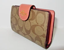 Coach C0082 Signature Medium Corner Zip Wallet Khaki Light Coral Leather NWT$178