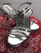 Ladies Fioni Sliver Dress3  heels Size 6 1/2 Open Toe And Heel