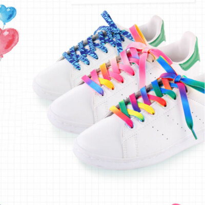 関税なし 送料無料 Rainbow Laceブローチサンダル Flat Shoe Gradient Pattern Printed Colored Shoelac Rainbow