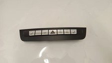 Mercedes-Benz A W176 2015 Schalter Sitzheizung A2469058102 GRB26229