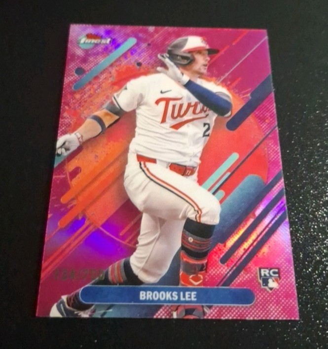 2025 TOPPS FINEST "RARE" MAGENTA REFRACTOR SP #299 BROOKS LEE RC #'D 134/200