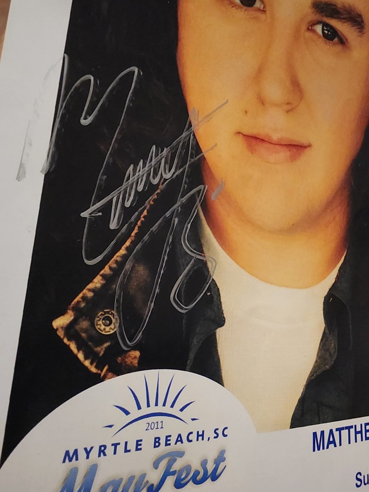 Matthew Timmons Autographed Photo 8x10 
