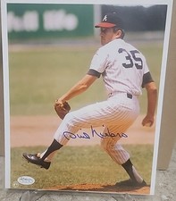 Phil Niekro Cards, Rookie Card and Autographed Memorabilia Guide 39