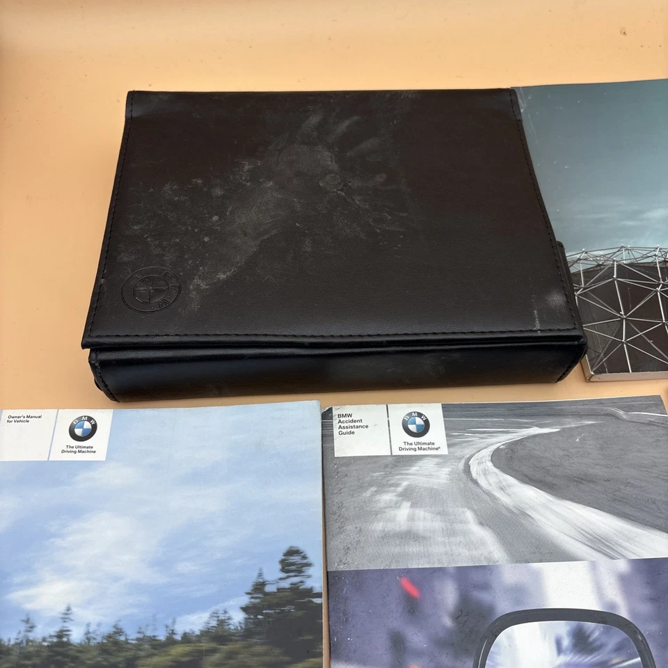 BMW X5 2007 manual del propietario garantía de servicio con estuche incluido Foto 3 de 3