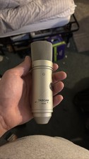 Tascam TM-80 Studio Condenser Mic only mic included