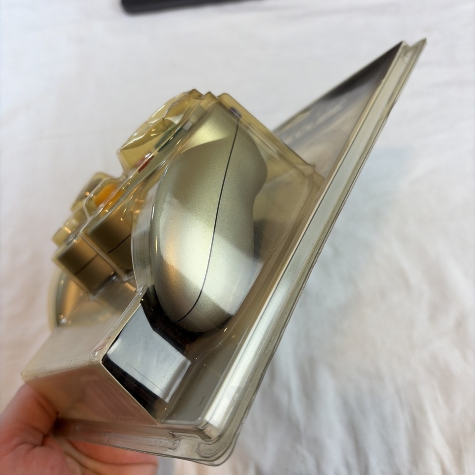 Nintendo GameCube Official Controller Platinum Silver FACTORY SEALED ...