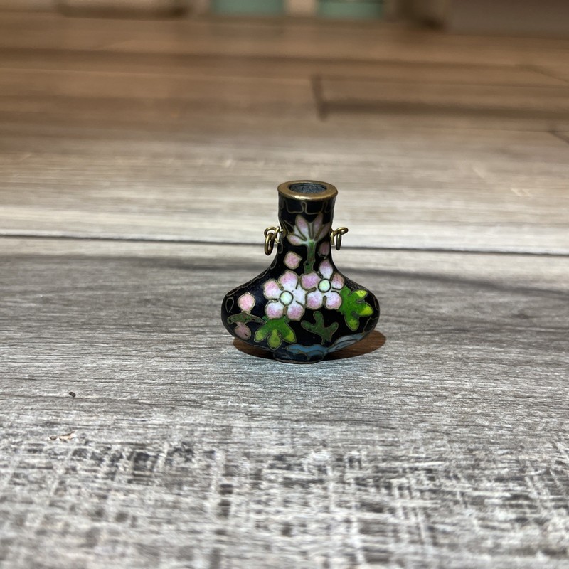 Vintage Chinese Cloissone- Floral Vase Pendant