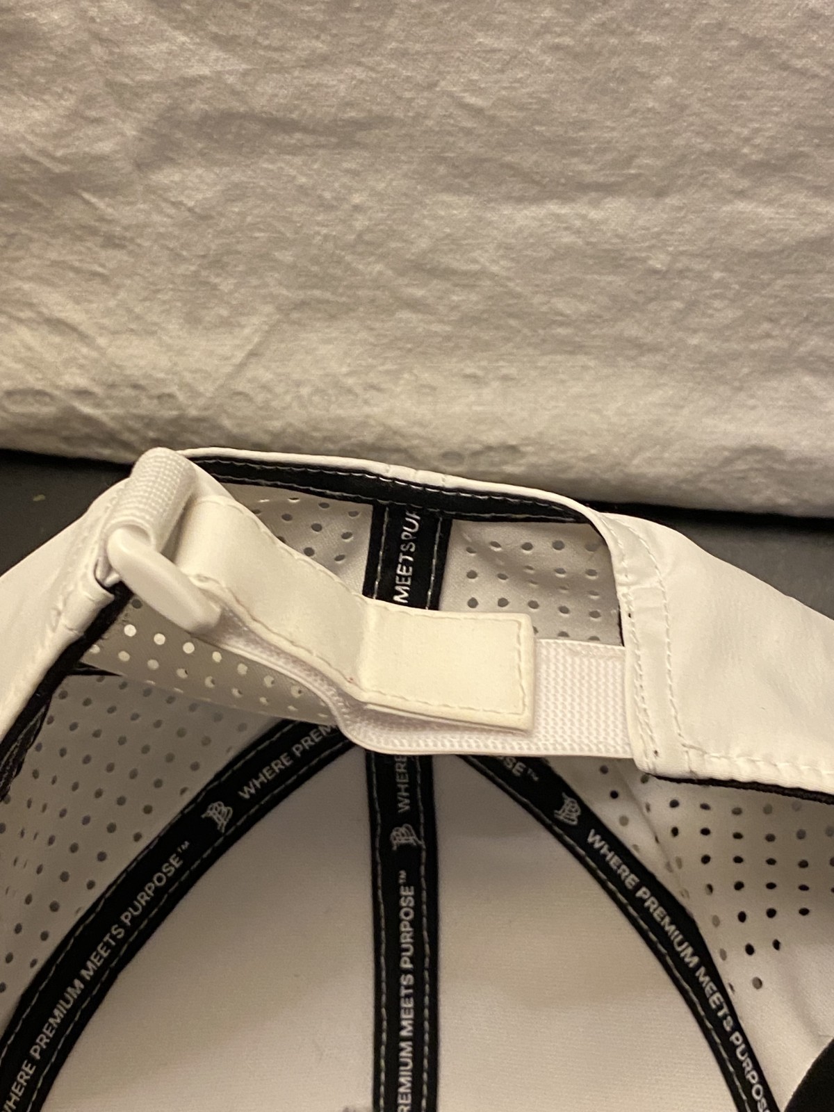 Highlands Performance Hat White Adjustable Golf C… - image 8