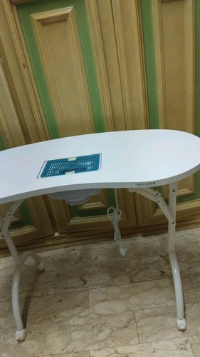 TAVOLO RICOSTRUZIONE UNGHIE PROFESSIONALE ESTETISTA PIEGHEVOLE CON ASPIRATORE - Foto 2 di 3