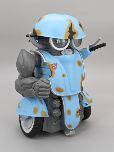 Hasbro Transformers: The Last Knight Autobot Sqweeks RC Robot Toy Works - Picture 11 of 16