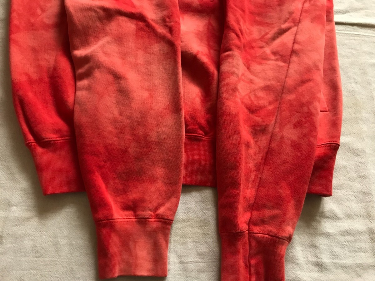 トップス Satisfy Cult Moth Eaten Crew Sweat SATISFY RUNNING CULT MEMBER MOTH EATEN CREW SWEATSHIRT RED