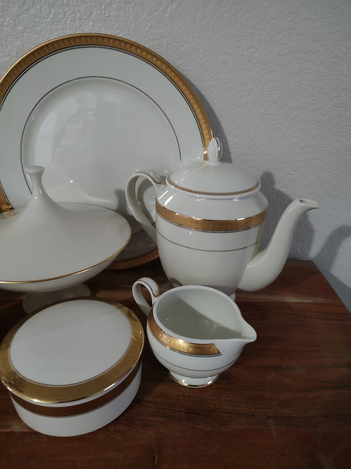 Juego de China fina Mikasa Palatial Gold L3234 para 6 (5 tazas de té) 40 piezas - EBG-18 Foto 2 de 4