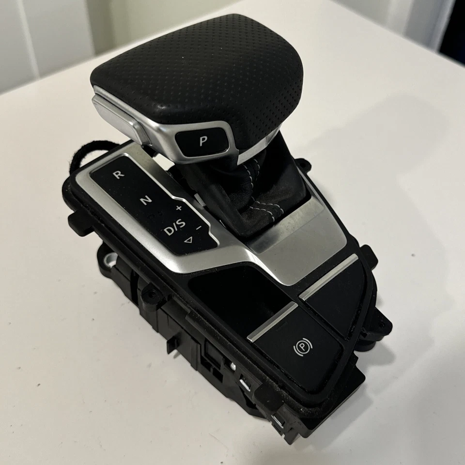 Audi A5 Quattro 2017 transmisión automática palanca de cambios de piso OEM 8W1713041J Foto 3 de 4