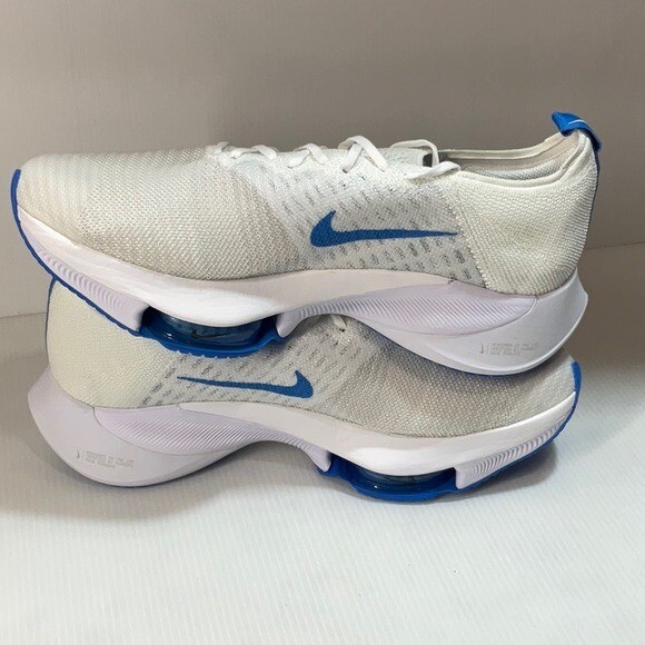 nike air zoom tempo next pantip