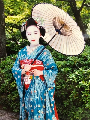 Vintage Japanese Maiko Candid Photograph Kimono Social Scene Original Photo