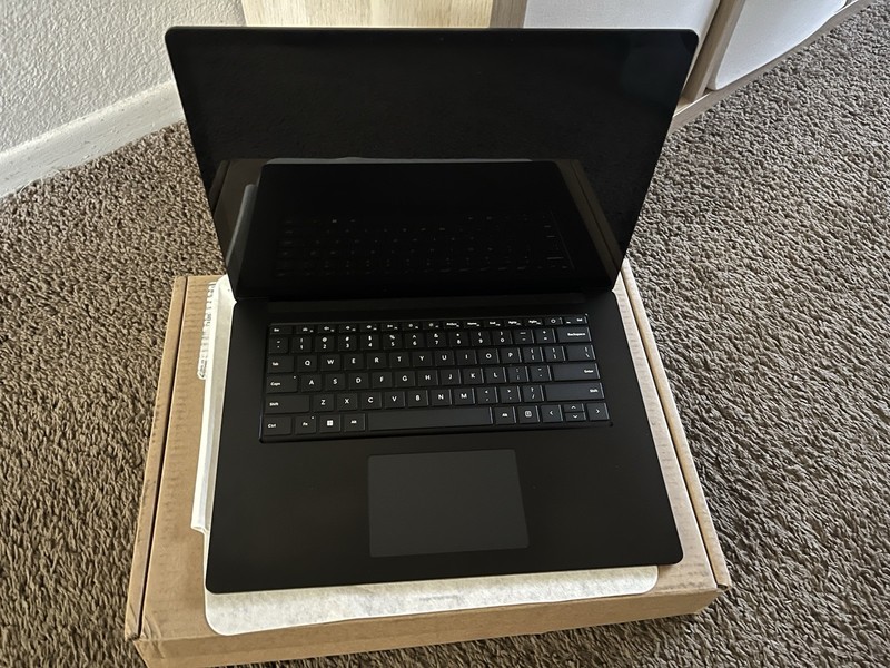 Microsoft Surface Laptop 5 13.5" i7-1265U 32GB 1TB SSD Win11 Pro Black TS