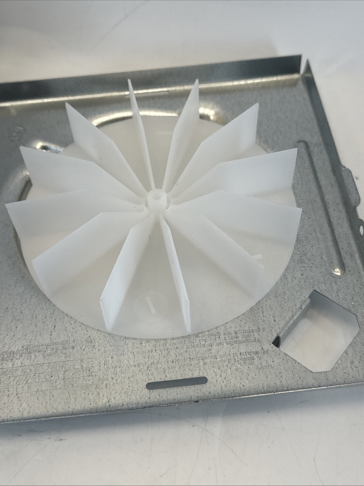 Broan-NuTone RE70BN Bathroom Exhaust Fan Motor Kit – 70 CFM 6.0 Sones – New Open