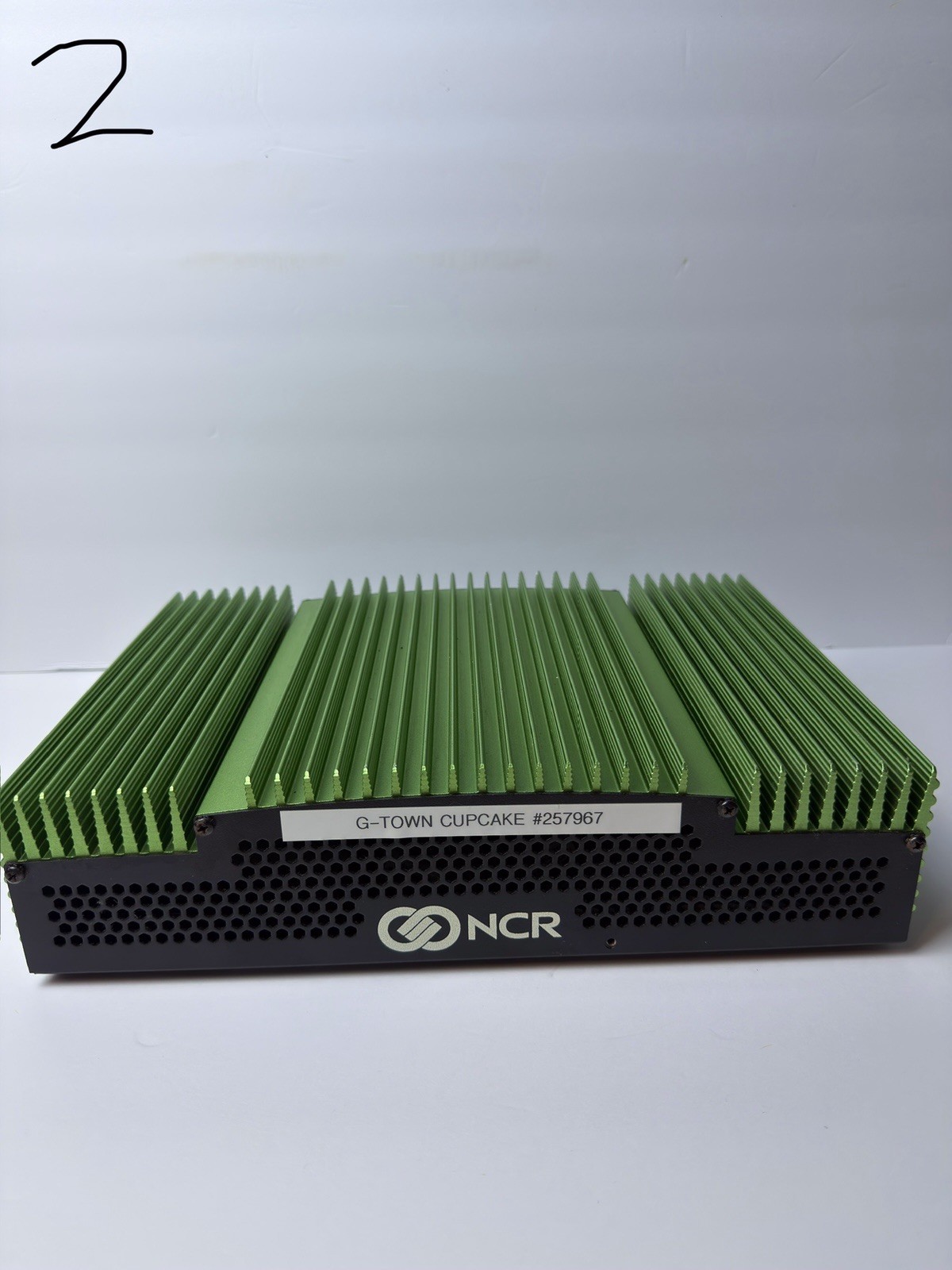 NCR N3000 Site Controller Multifunction Server (1657) Tested TurnsOn *WITH CORD*
