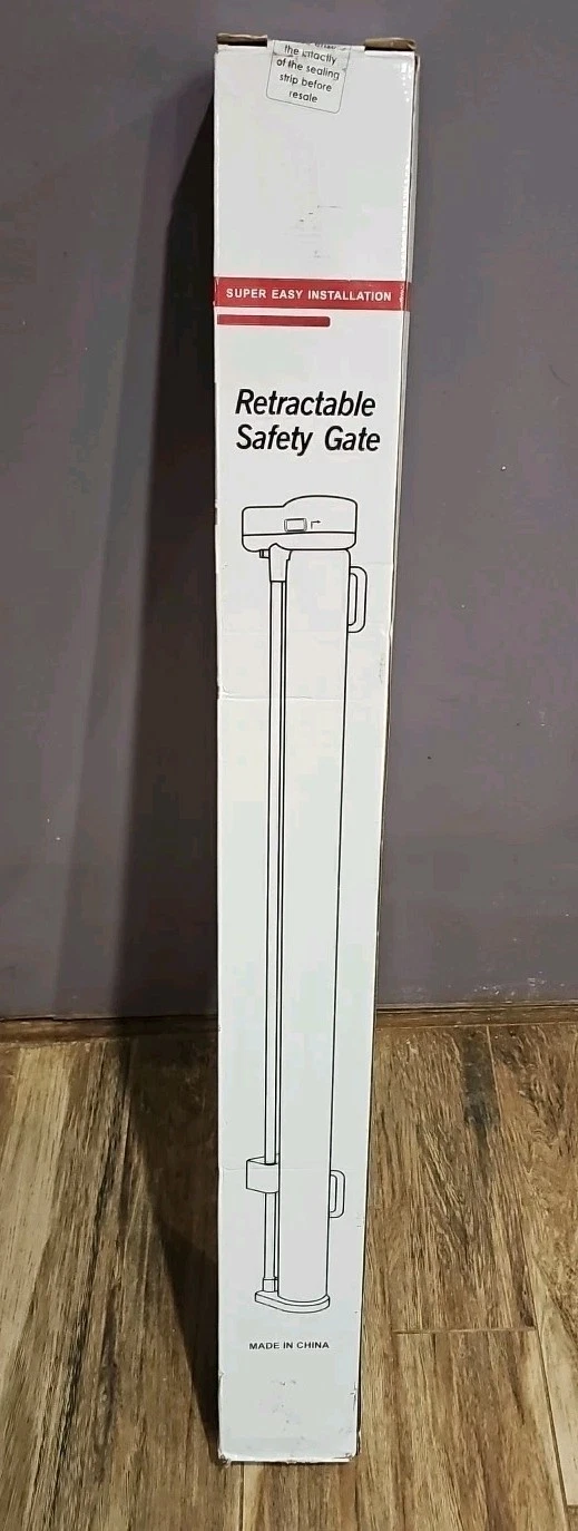 NEW Retractable Safety Gate 55", 140cm Baby Dog Gate Doorways Stairways Hallway