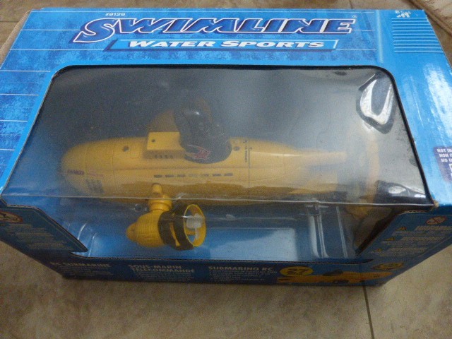 SUBMARINE TOY