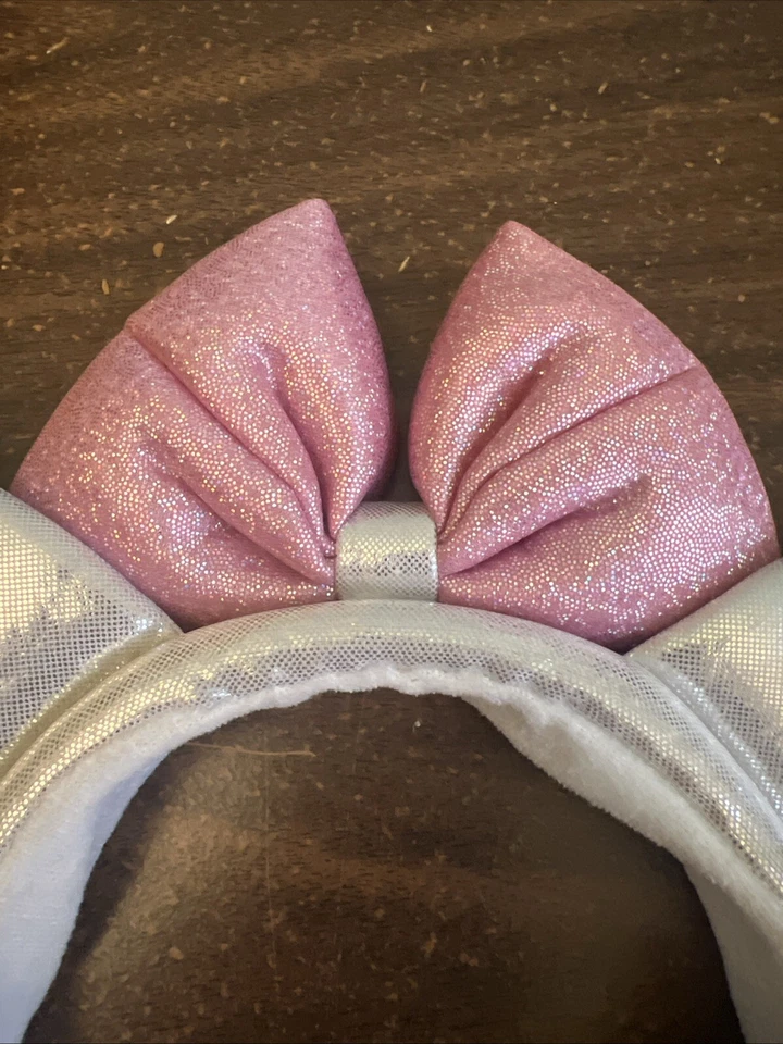Great Wolf Lodge Ears Glitter Bow Girl Pink Silver - Image 2 of 4
