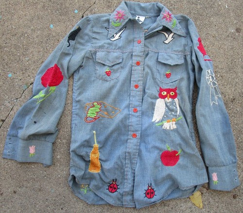 Vintage 1970s Embroidered Blue Denim XS 
