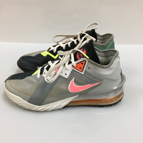 Nike Lebron 18 Low Bugs Marvin Space Jam Turnschuhe 10 Herren schwarz grau CV7562-005 - Bild 5 von 13