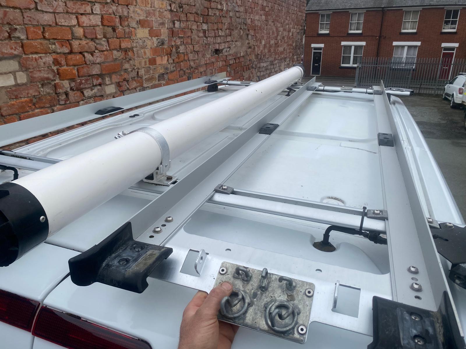 Transit Custom Van 2.2TDCi 310 Twin Doors Roof Rack Parking Sensors Ex