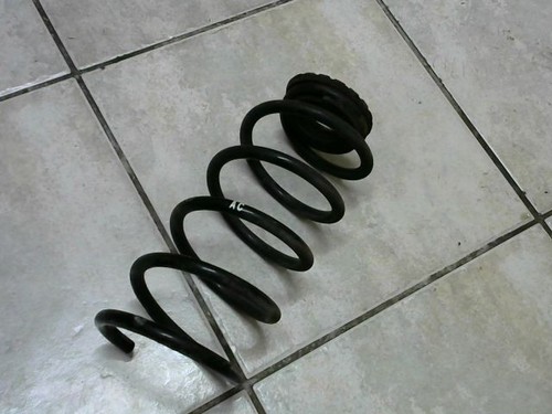 Hinterfeder Opel Corsa D