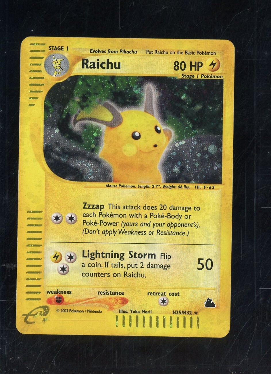 2003 Pokemon Skyridge Raichu H25/H32 Holo NM