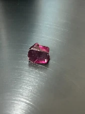 GARNET Faceting Rough - Purple Color - 10.2 cts. - Clean - Tanzania