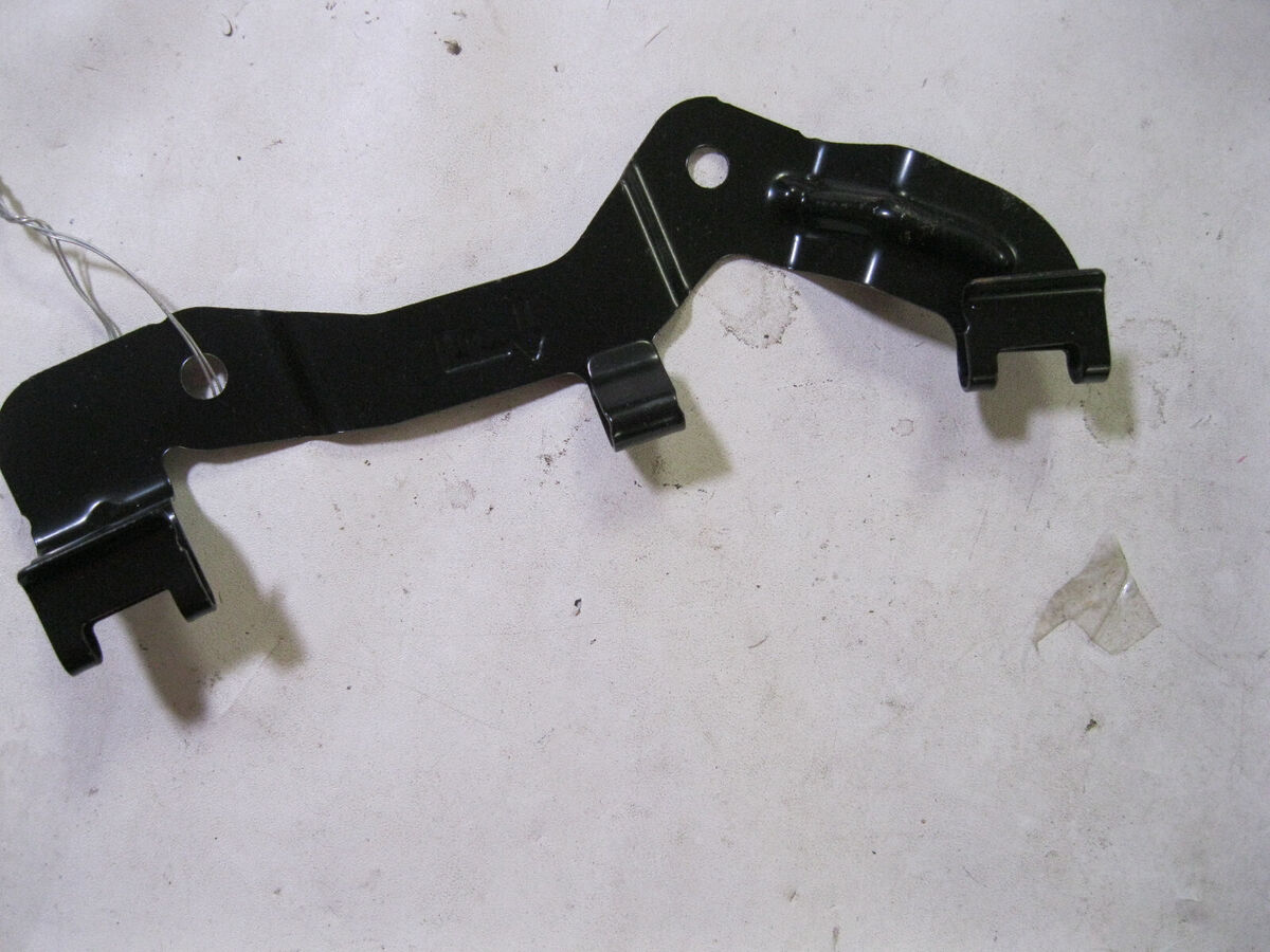 Genuine Mitsubishi OEM 1588A297 Ft Oxygen Sensor Bracket | eBay Genuine Mitsubishi OEM 1588A297 Ft Oxygen Sensor Bracket | eBay