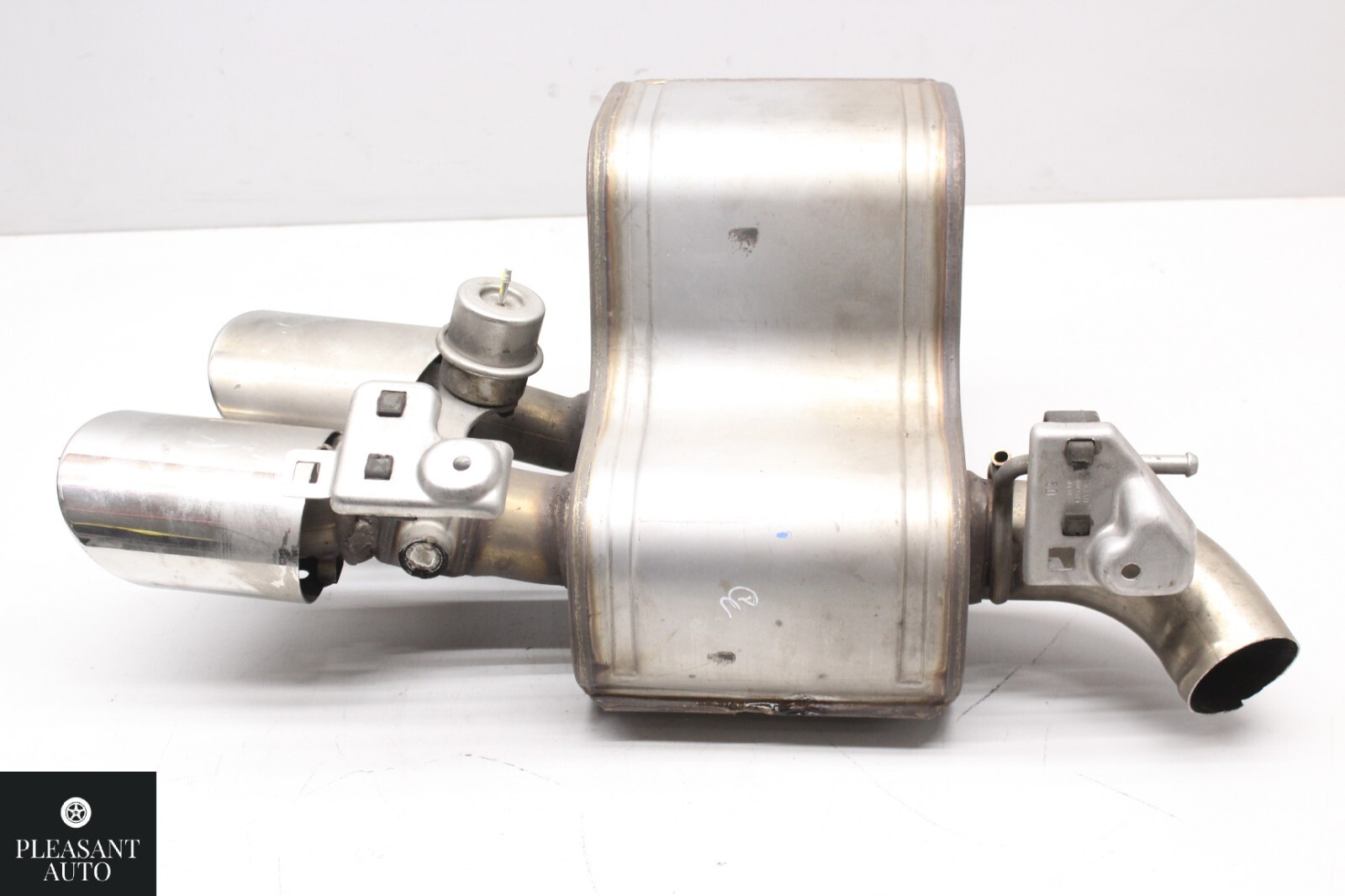 MASERATI GHIBLI 3.0L REAR LEFT DRIVER EXHAUST MUFFLER PIPE OEM 2014-2020 CUT-
