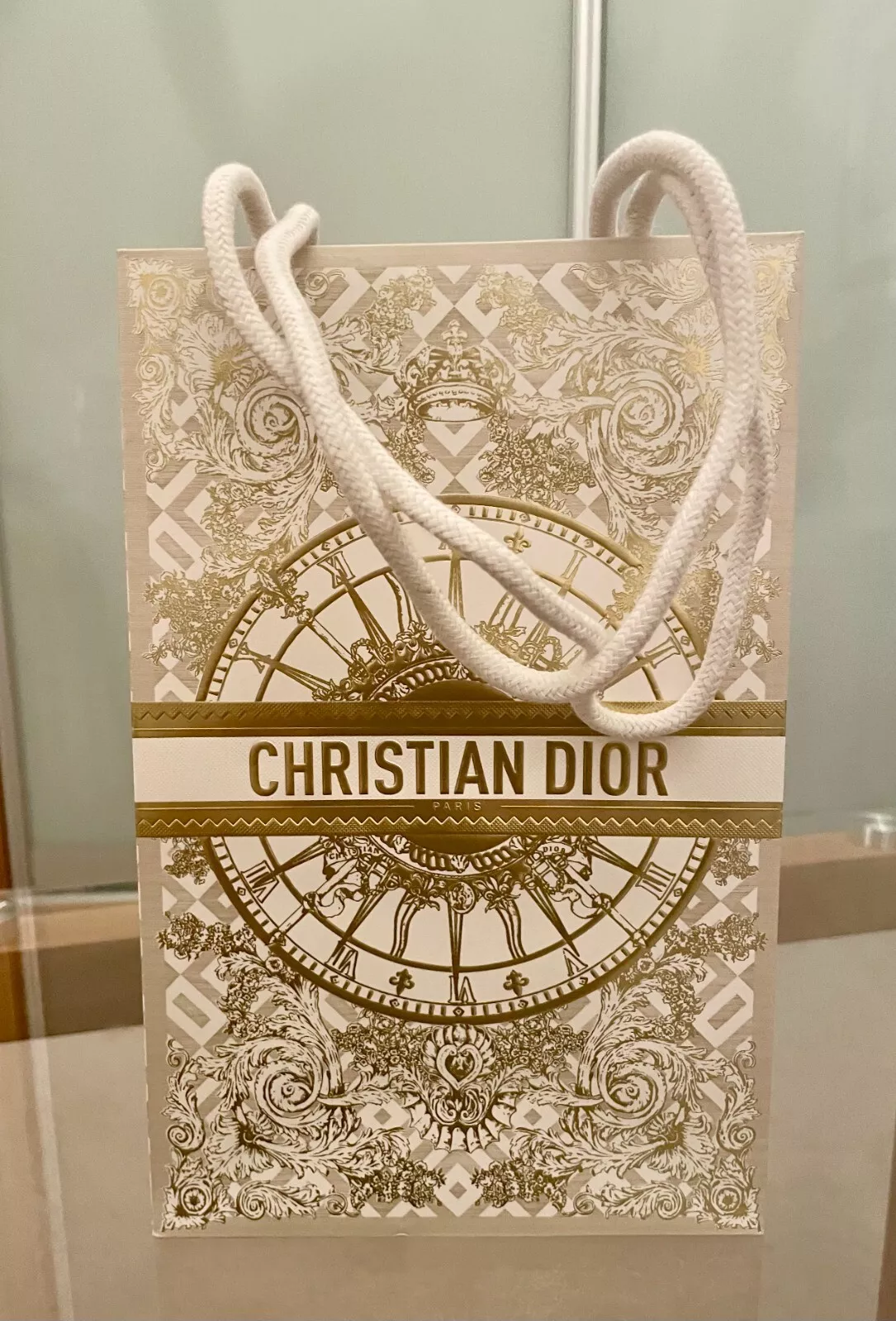 Sac / fourre tout Christian Dior Medium cadeau 14 x 23 x 8 cm motif grand bal doré