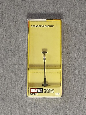 Brawa HO Single Light Pole 5240 ~ TS