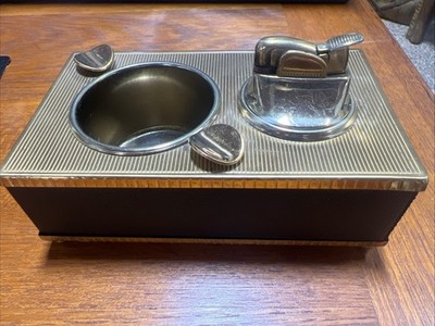 1950's Evans Table Lighter/ Ashtray Combo.