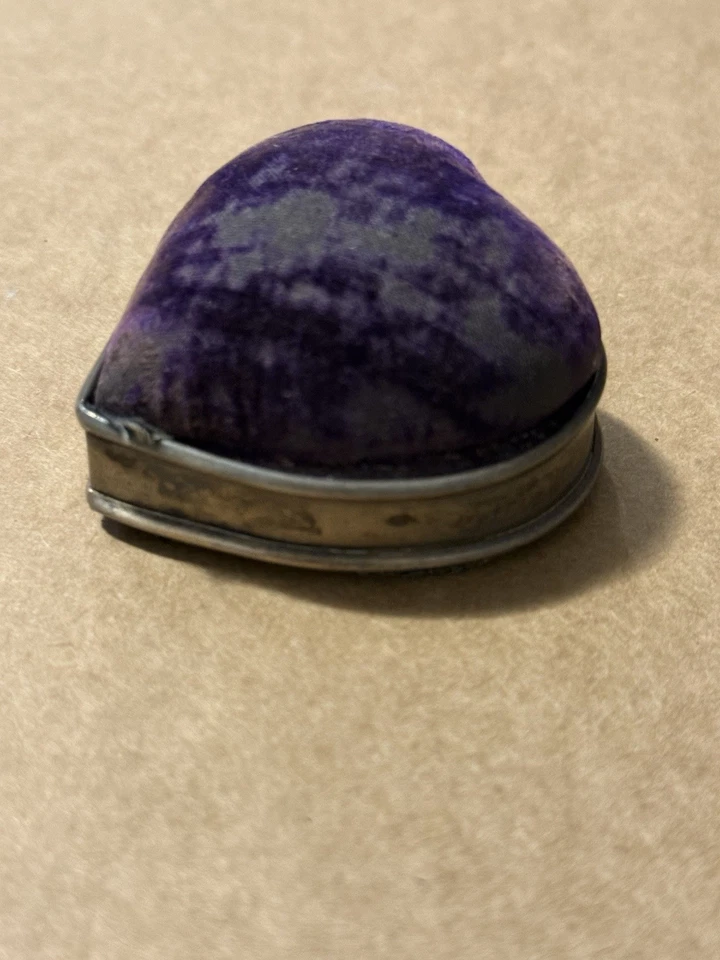 Joyero Birmingham 1800 L Spiers plata esterlina y terciopelo en forma de corazón Foto 3 de 4