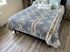 Pendleton Home Collection Sherpa Fleece Throw Blanket Aztec Southwest Western