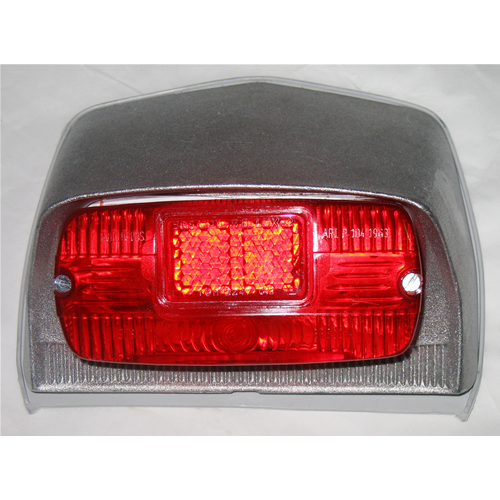 Fanale Stop Posteriore Completo Per LAMBRETTA 125 150 LI SPECIAL 200 SX fanale-stop-posteriore-completo-per-lambretta-125-150-li-special-200-sx