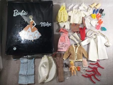 Valise Midge + Lot de Vêtements et Accessoires Barbie Ken... Mattel années 60-70