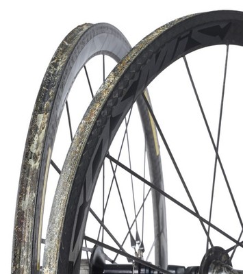Mavic Cosmic Carbone Ultimate SSC Tubular Road Wheelset Shimano