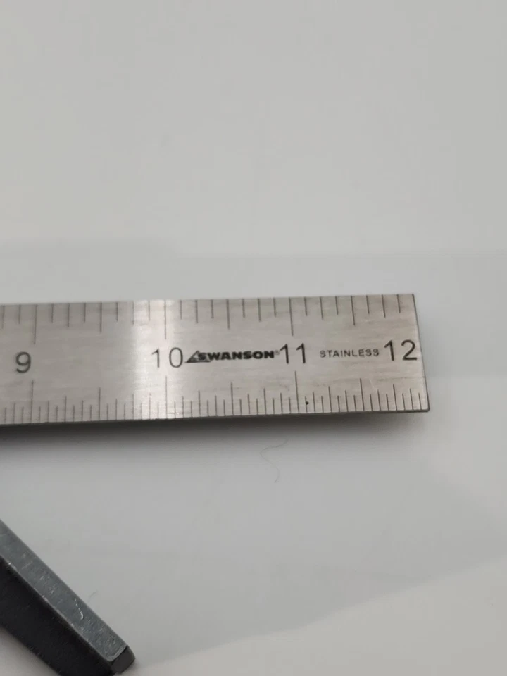 Swanson 12 Inch Combination Square w/ Stainless Steel Blade Brass Scriber TC132 - Image 3 of 4