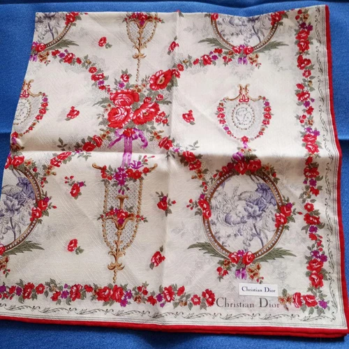 Mouchoir Christian Dior coton 52 cm 20" carré fleur rouge crème