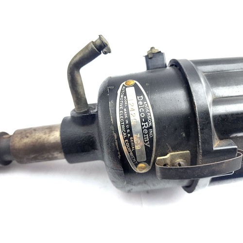 Delco Remy Ignition Distributor Model 112429 Serial 7C9 Made In USA - Picture 3 of 6