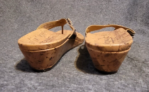 Women's Vionic Gold Strap Sandals with Orthaheel Technology Size 10 - Picture 4 of 11
