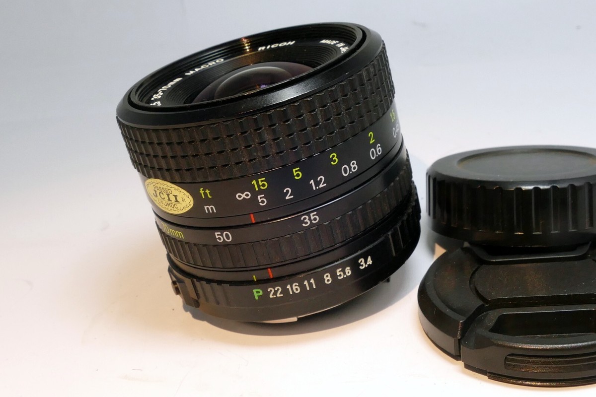 Ricoh Rikenon 35-70mm f3.4-4.5 PK Pentax Lens w fungus inside as